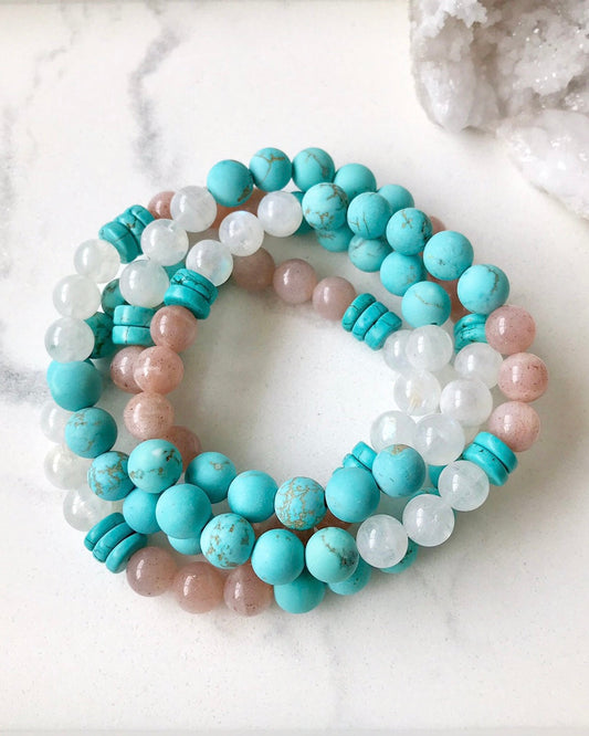 SAINT TROPEZ | Howlite, Peach Moonstone, Rainbow Moonstone + Turquoise Magnesite Mala Bracelet