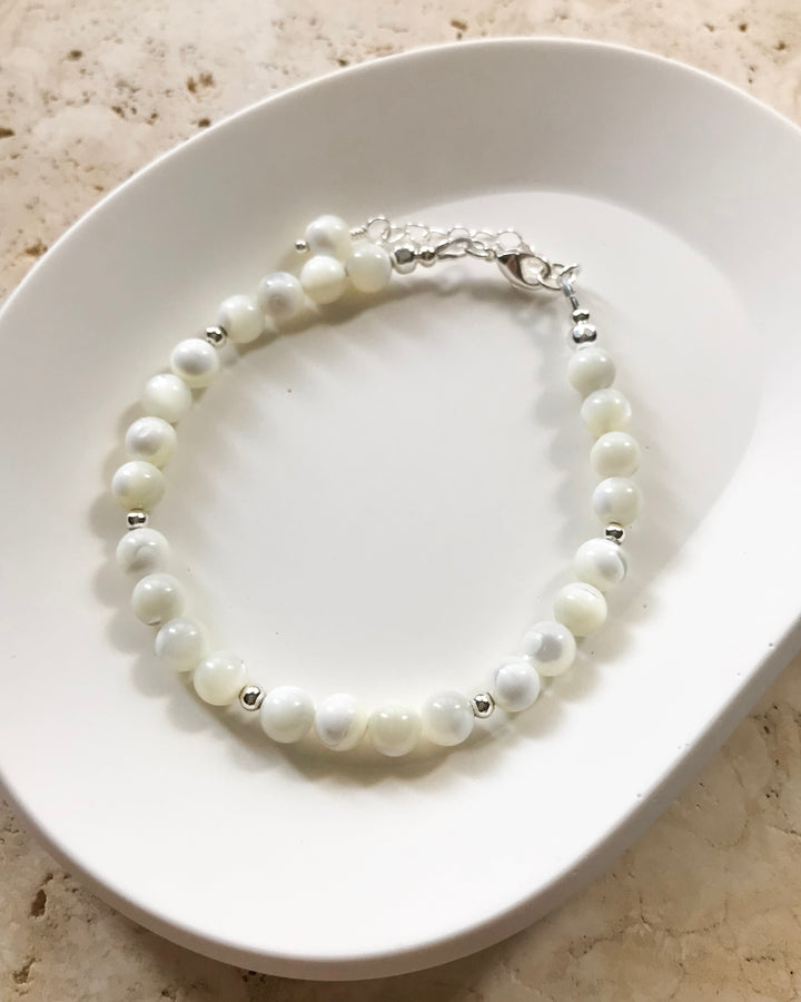 CONFIDENCE | Mother of Pearl Mini Intention Bracelet