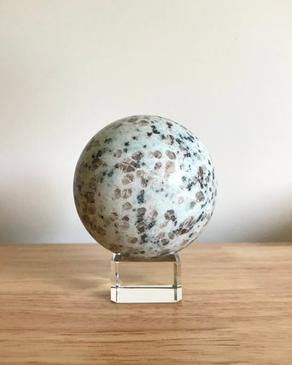 KIWI JASPER | Sphere