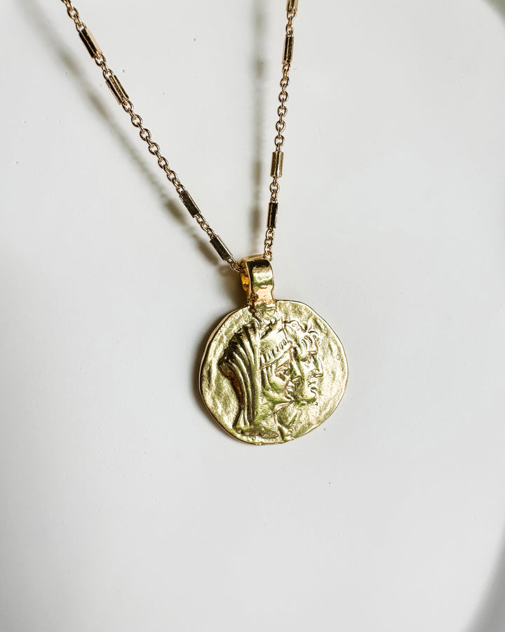 INNER STRENGTH Pendant Necklace | Gold