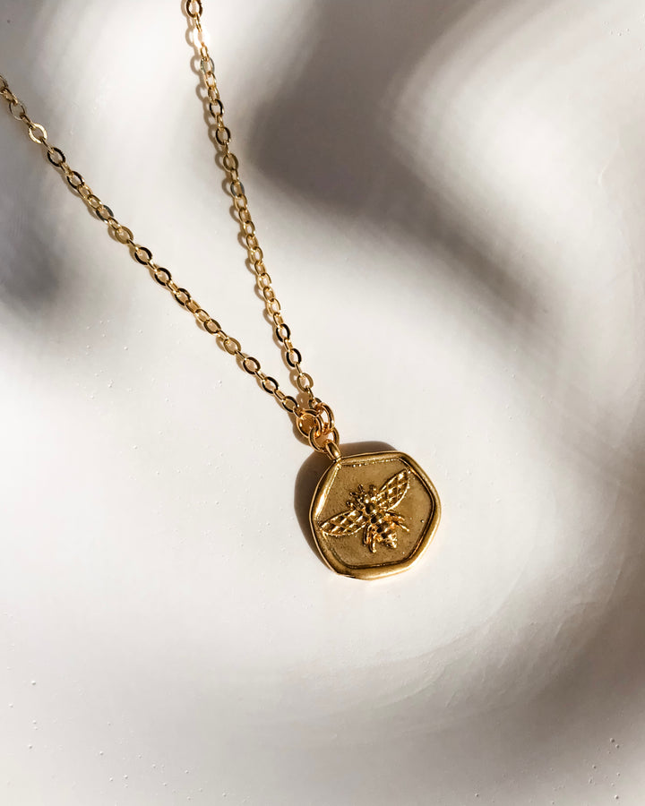 Just Be Yourself Pendant Necklace | Gold