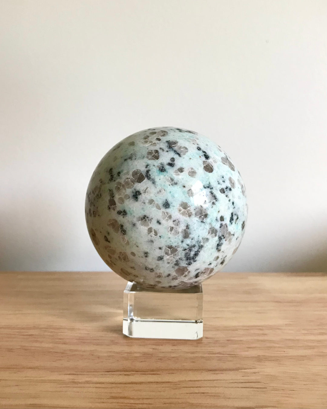 KIWI JASPER | Sphere