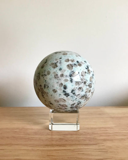 KIWI JASPER | Sphere